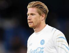 德布劳内回归赛场，关键助攻首场状态亮眼，G2观众沸腾！的简单介绍