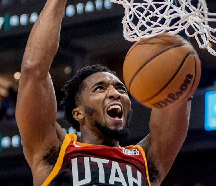 穆古鲁扎遭遇二十连败，湖人教练面临压力！的简单介绍